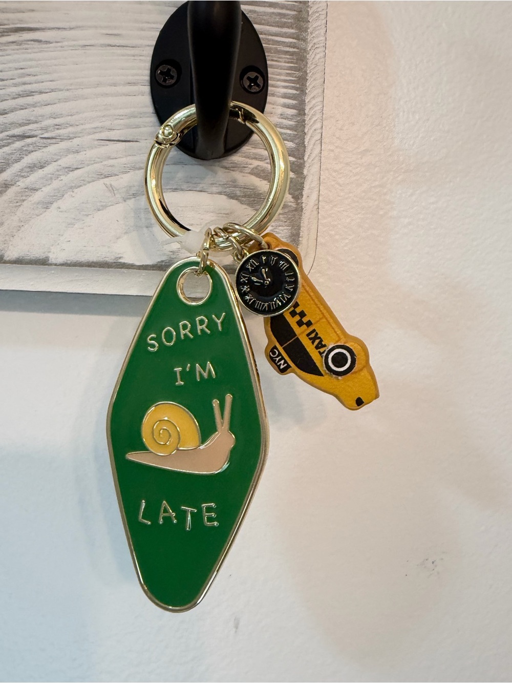 Sorry I'm Late Green / Taxi NYC Snail Keychain